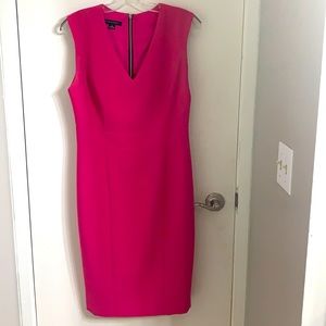 Beautiful and classic bold dress